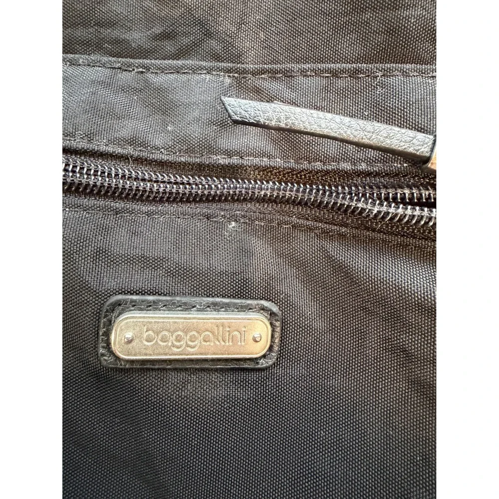 Baggallini Black Nylon‎ Backpack Circular Handle Travel Bag Silver Hardware